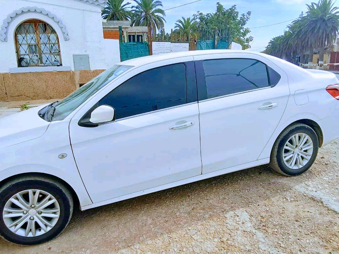 سيارة من نوعpegout موديل301 - Khemis Miliana, Ain Defla - Tijelabin