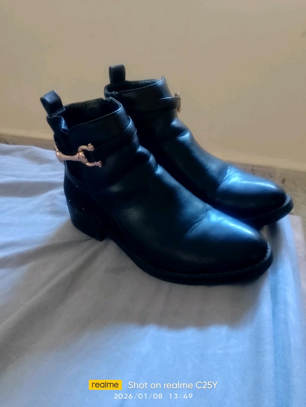 بوت نسائي - El Khroub, Constantine - Tijelabin