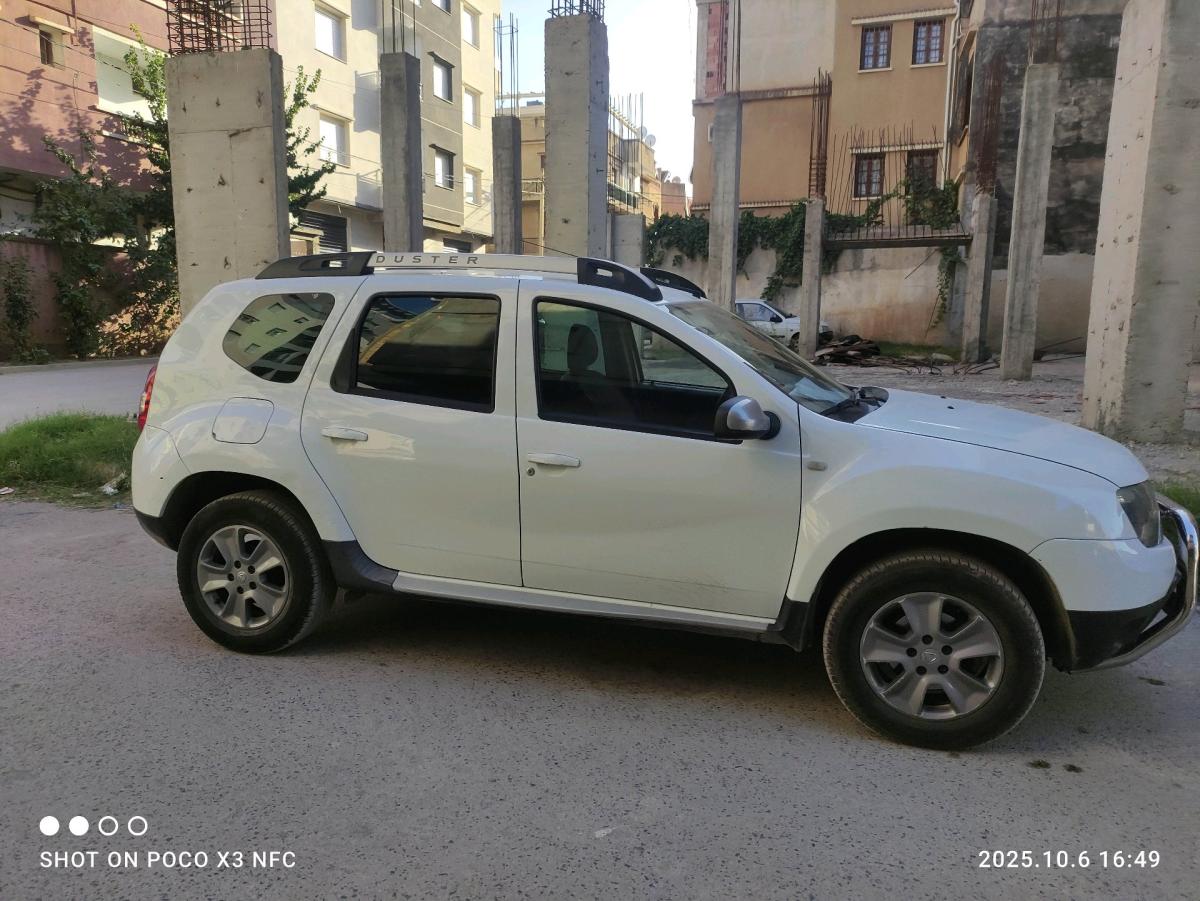 voiture duster 2015 - Beni Mered, Blida - Tijelabin