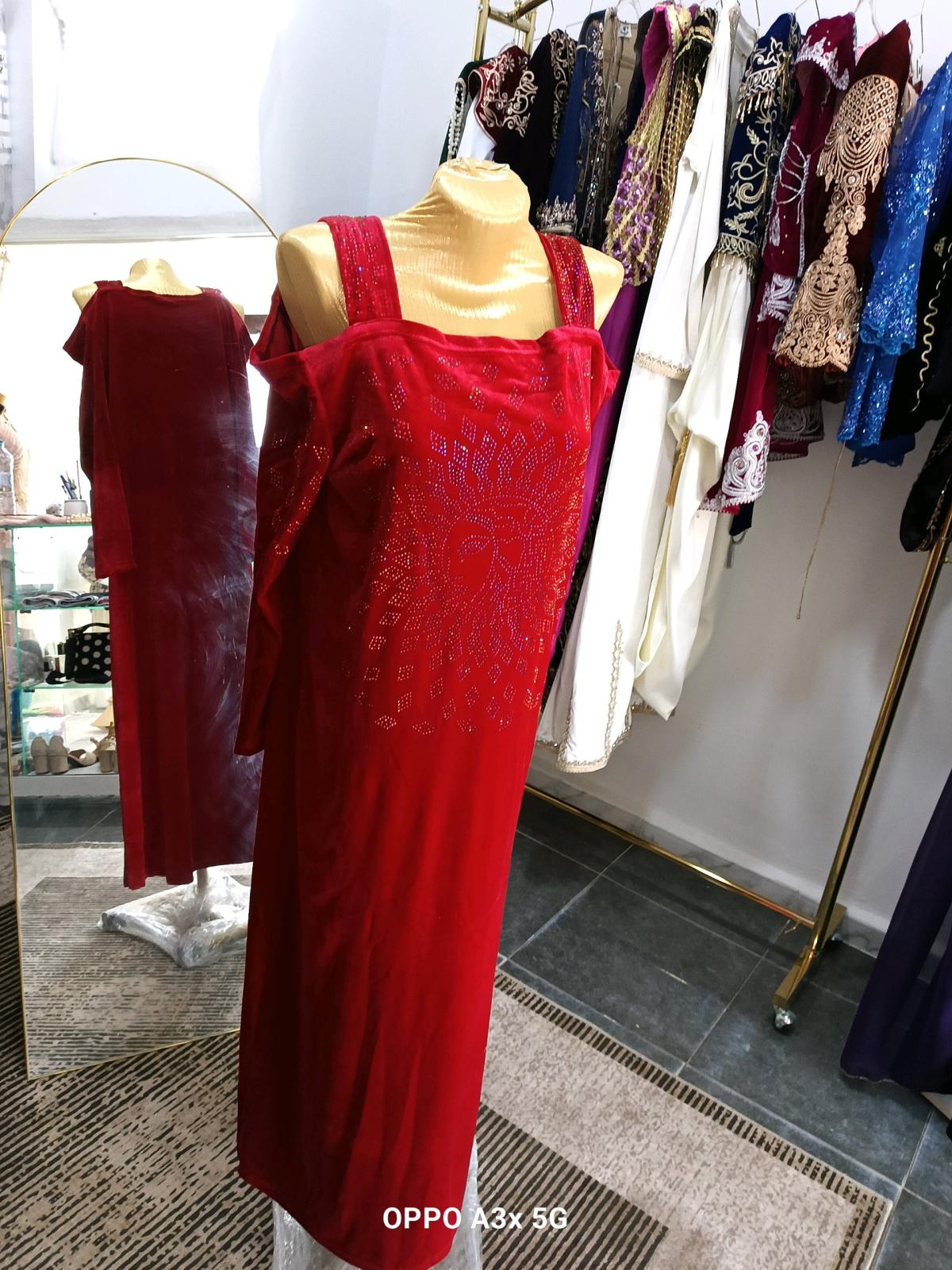 robe dhiver simple - Boumerdes, Boumerdes - Tijelabin