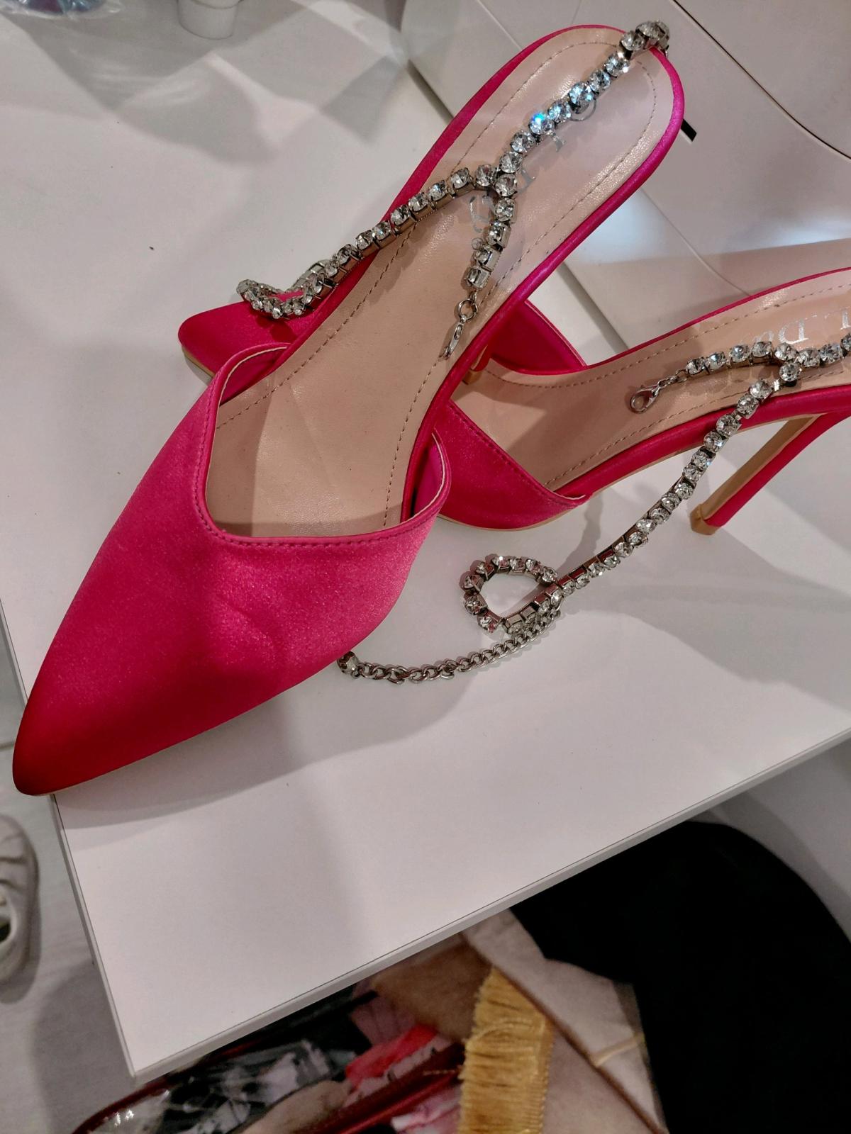 escarpin - Ain Ben Khelil, Naama - Tijelabin