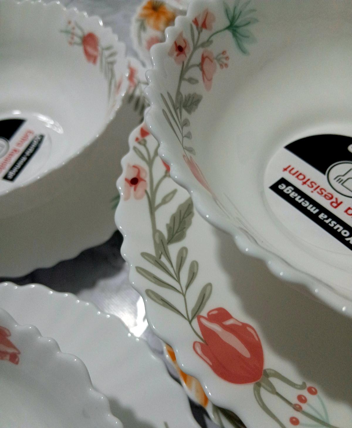 service de table - Reghaia, Alger - Tijelabin