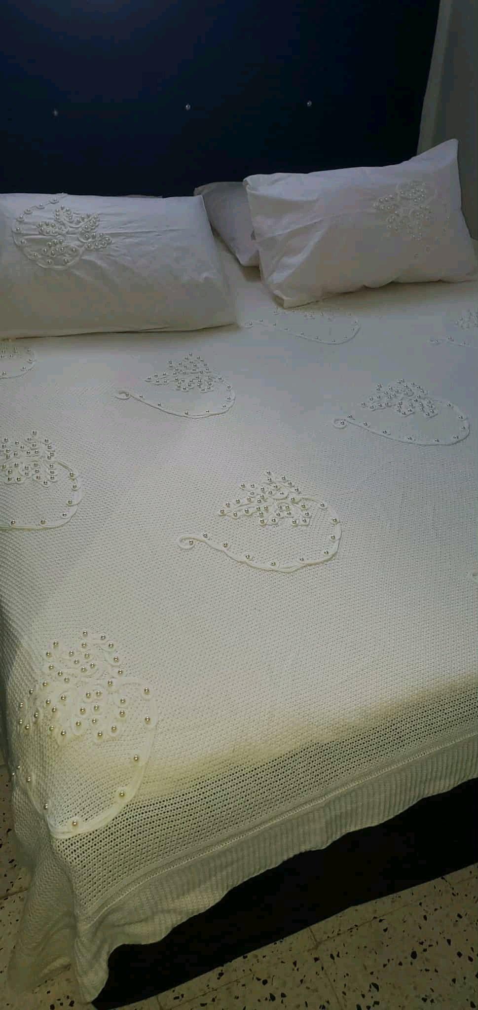 كوفرولي جديد 6 قطع blanc cass