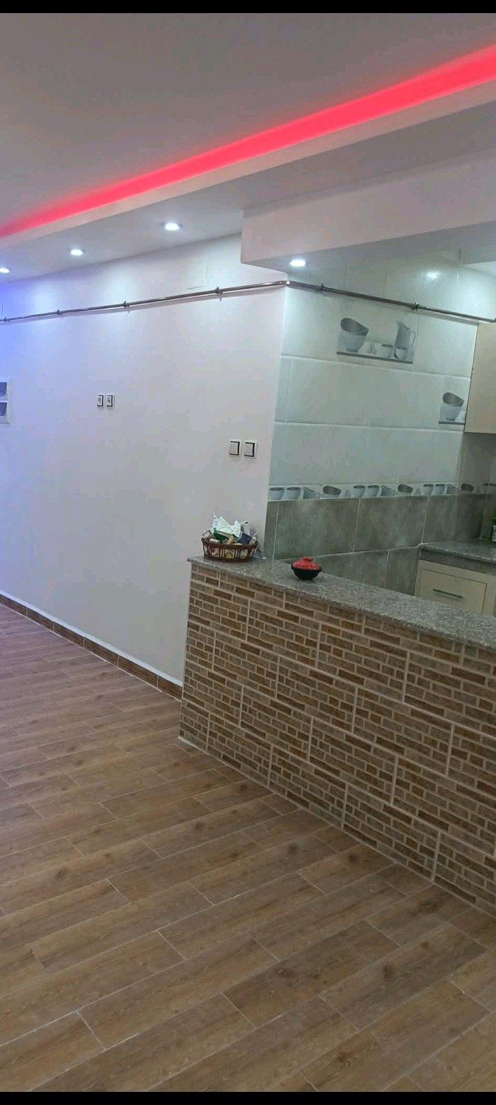 شقق للبيع في ولايه جيجل - Jijel, Jijel - Tijelabin