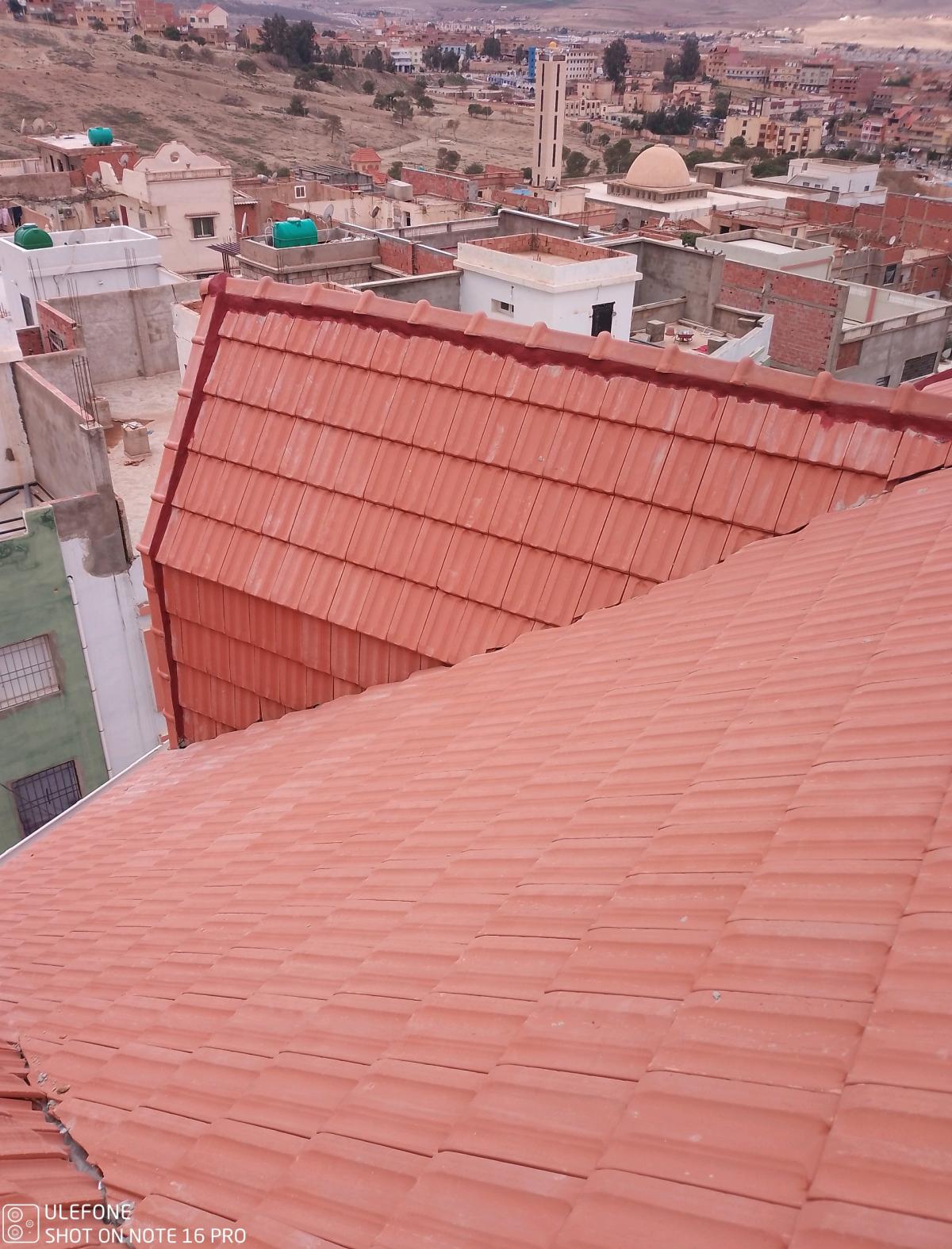 تركيب القرميد والهياكل الخشبية - Ain Azal, Setif - Tijelabin