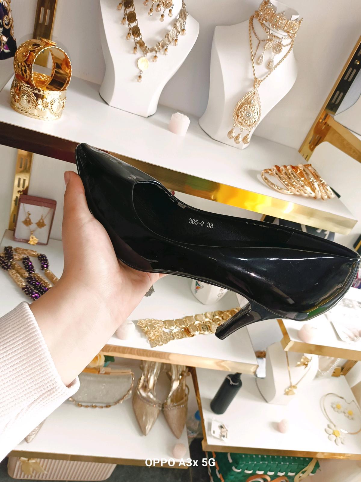 chasseur femme noir - Boumerdes, Boumerdes - Tijelabin