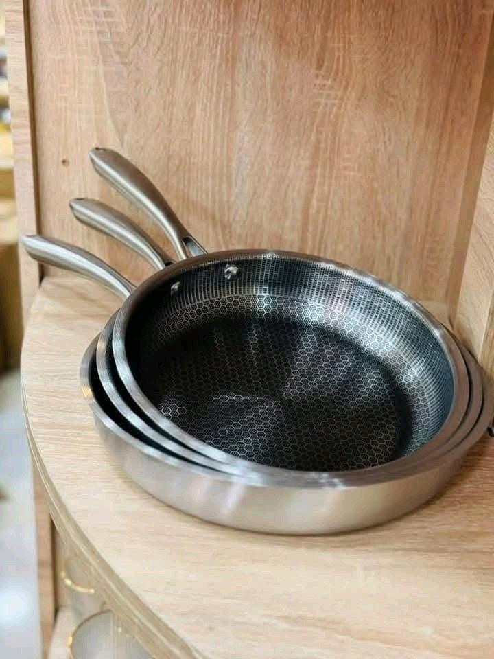 طقم المقلاة الاحترافي بتقنية قرص العسل 3 قطع - Dar El Beida, Alger - Tijelabin