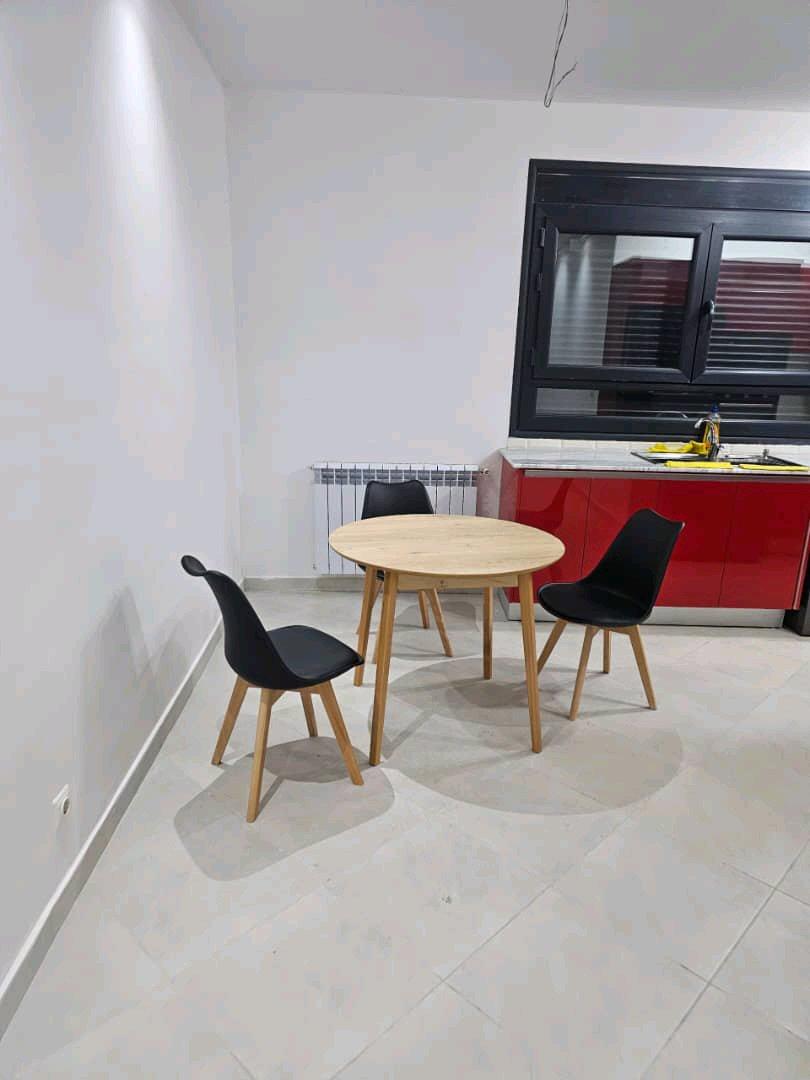 شقة F4 فيني للبيع بعقد ملكية ودفتر عقاري 0540755291 - Bordj El Kiffan, Alger - Tijelabin