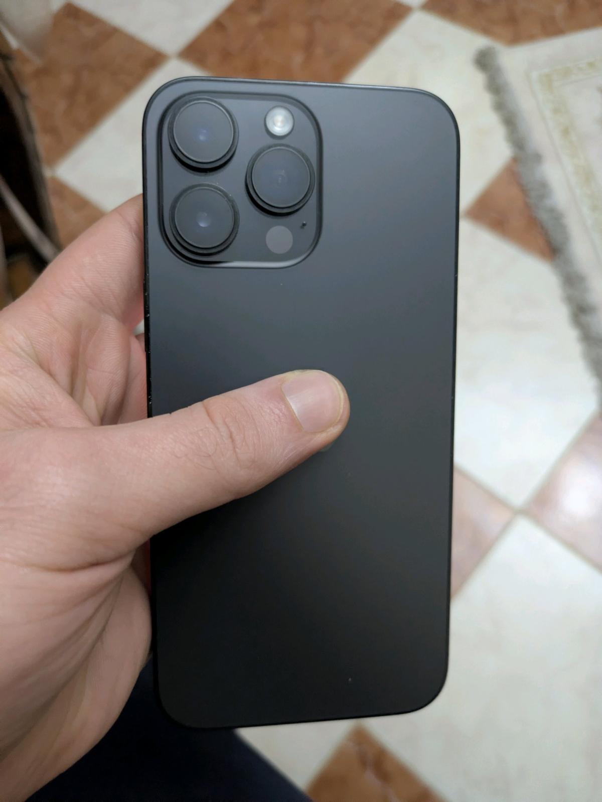 I phone 14 pro max - Ain Chouhada, Djelfa - Tijelabin