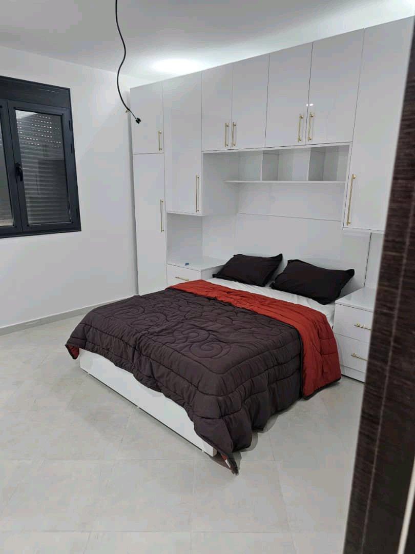 شقة F4 فيني للبيع بعقد ملكية ودفتر عقاري 0540755291 - Bordj El Kiffan, Alger - Tijelabin