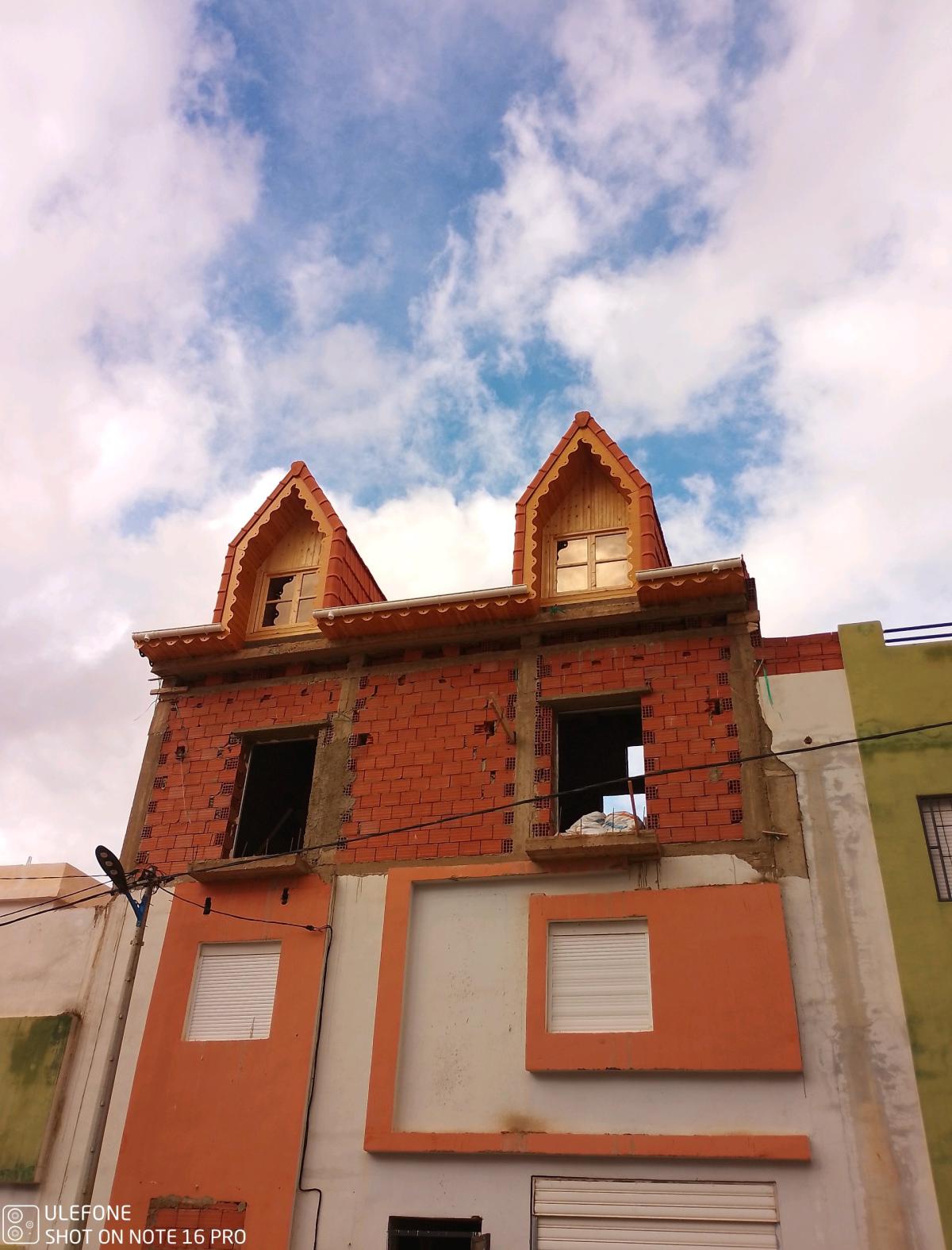 تركيب القرميد والهياكل الخشبية - Ain Azal, Setif - Tijelabin