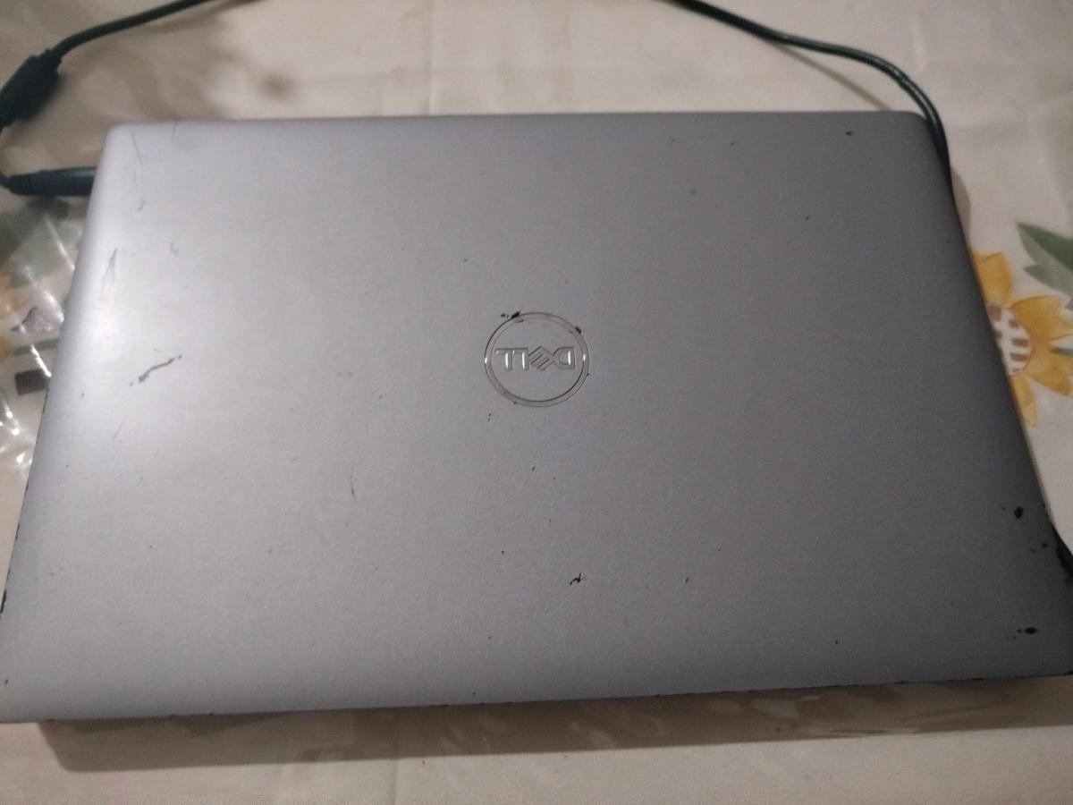 حاسوب محمول من نوع dell - Beni Hocine, Setif - Tijelabin