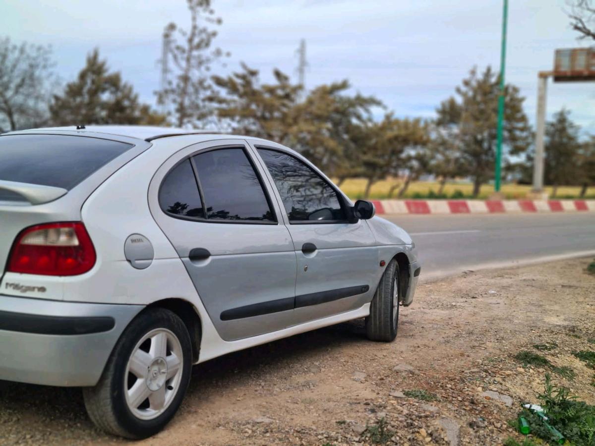megane 1 - Tiaret, Tiaret - Tijelabin