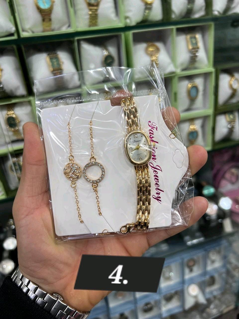 طقم نسائي ساعة و 2 براسلي - Alger Centre, Alger - Tijelabin