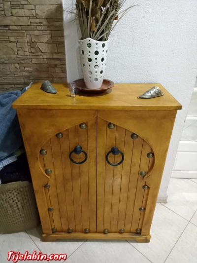 armoire.