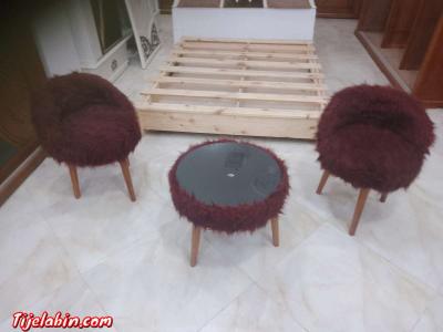 طاولة الريش