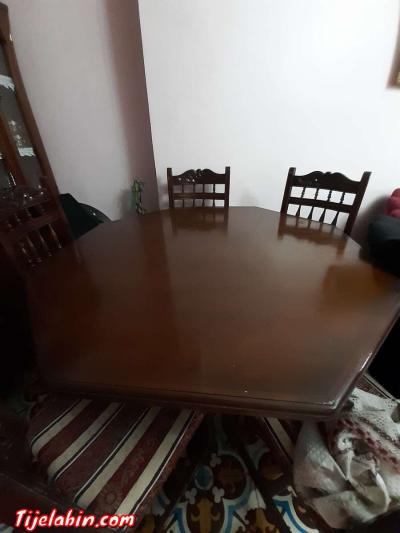table salle à manger avec 6chaise