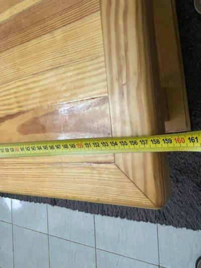 table en bois massif